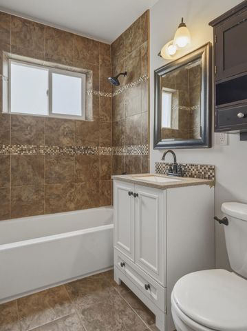 1412 Jefferson Street NE, Albuquerque, NM 87110