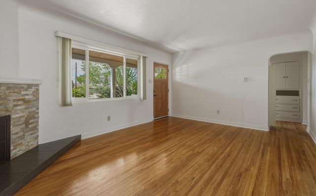 1412 Jefferson Street NE, Albuquerque, NM 87110