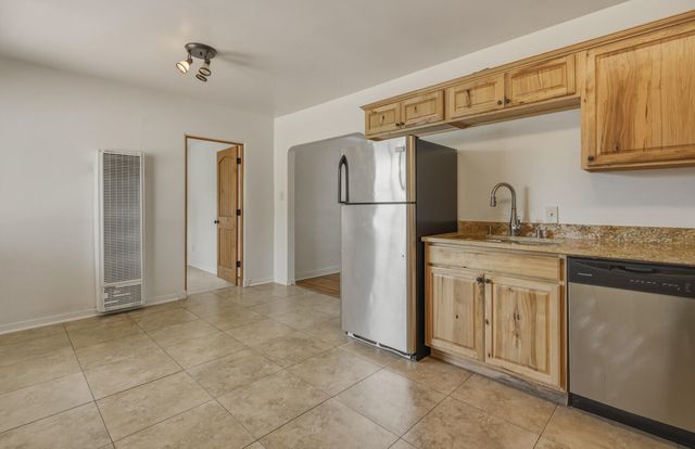 1412 Jefferson Street NE, Albuquerque, NM 87110