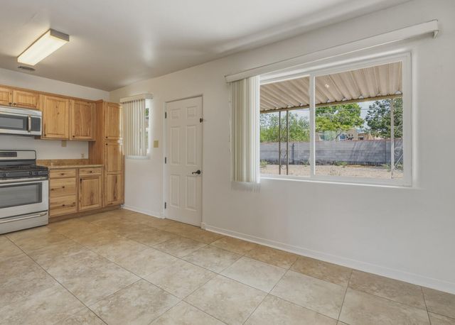 1412 Jefferson Street NE, Albuquerque, NM 87110