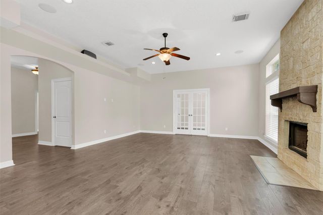 17709 W Terrace Oaks Drive, Waller, TX 77484