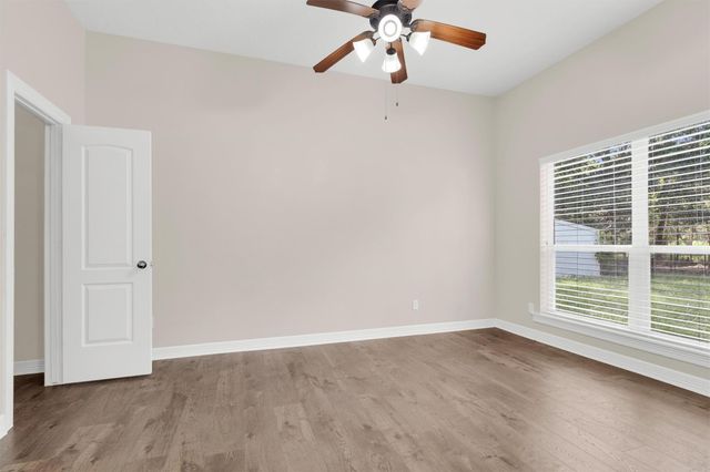 17709 W Terrace Oaks Drive, Waller, TX 77484