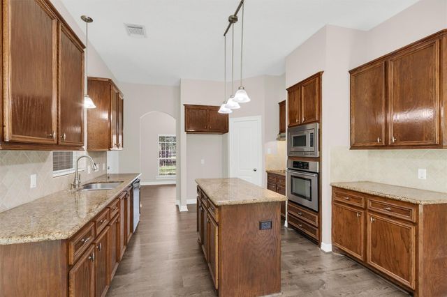 17709 W Terrace Oaks Drive, Waller, TX 77484