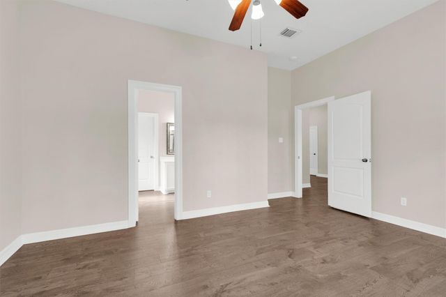 17709 W Terrace Oaks Drive, Waller, TX 77484