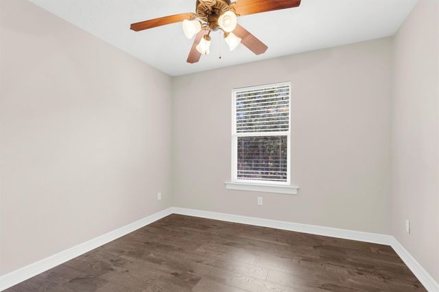 17709 W Terrace Oaks Drive, Waller, TX 77484