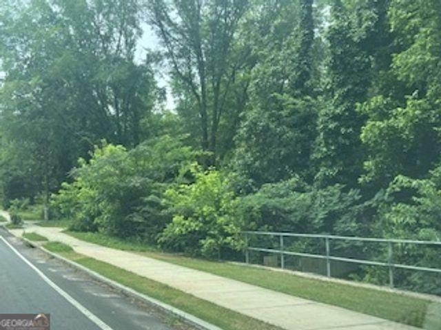 2133 Peach Ln SE, Smyrna, GA 30080