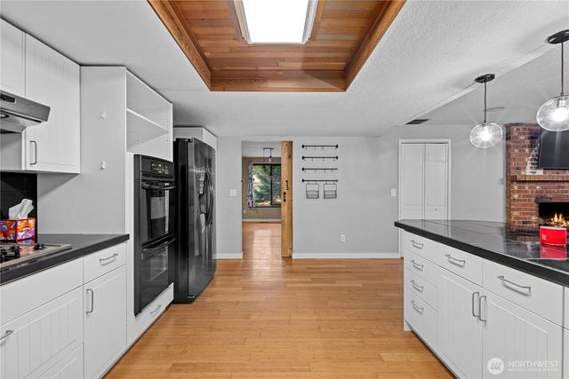 15207 94th Avenue E, Puyallup, WA 98375
