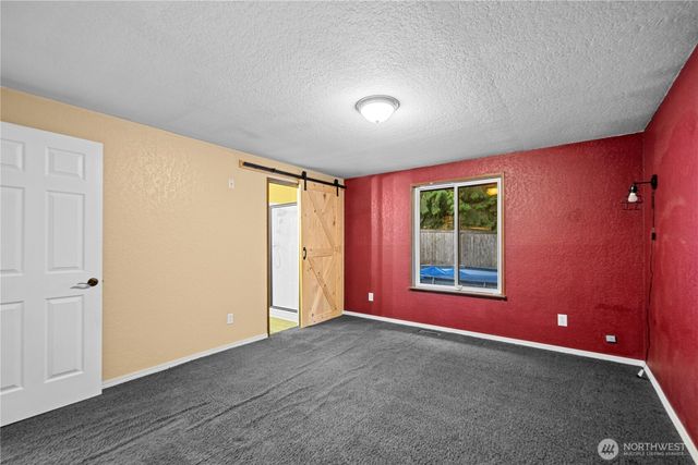 15207 94th Avenue E, Puyallup, WA 98375