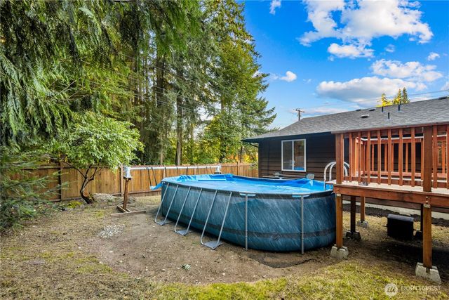 15207 94th Avenue E, Puyallup, WA 98375