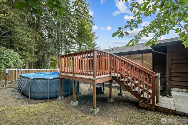 15207 94th Avenue E, Puyallup, WA 98375