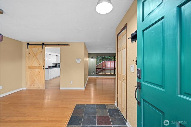 15207 94th Avenue E, Puyallup, WA 98375