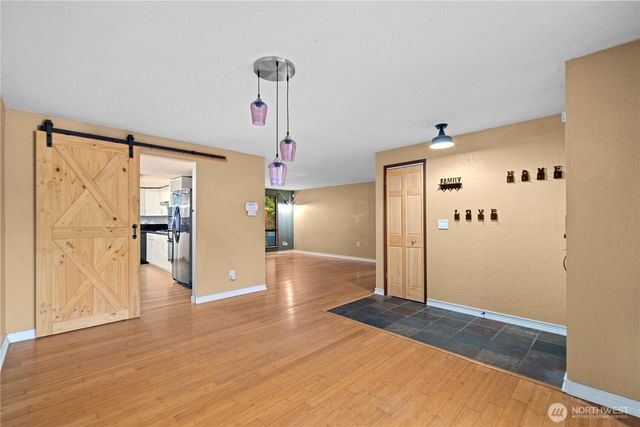 15207 94th Avenue E, Puyallup, WA 98375