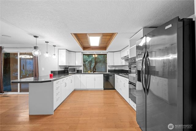 15207 94th Avenue E, Puyallup, WA 98375