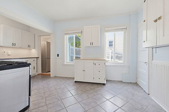 12 Mount Washington Ave, Malden, MA 02148