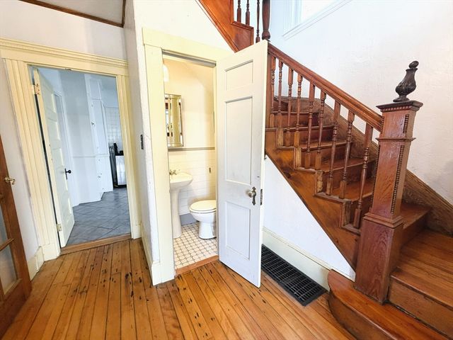 12 Mount Washington Ave, Malden, MA 02148
