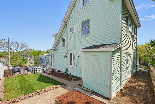 12 Mount Washington Ave, Malden, MA 02148
