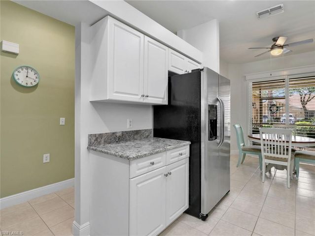 1633 Morning Sun LN E11, Naples, FL 34119
