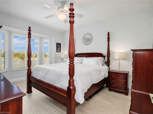 1633 Morning Sun LN E11, Naples, FL 34119