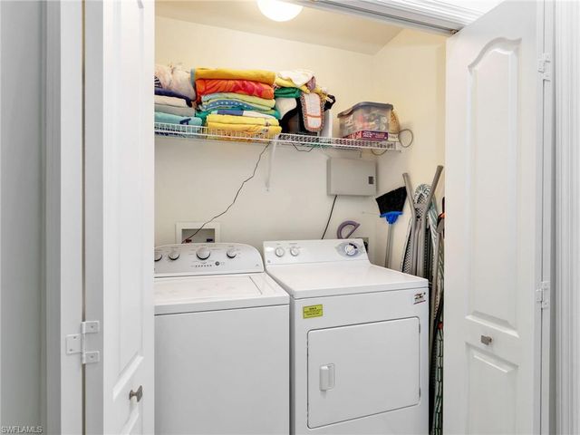 1633 Morning Sun LN E11, Naples, FL 34119