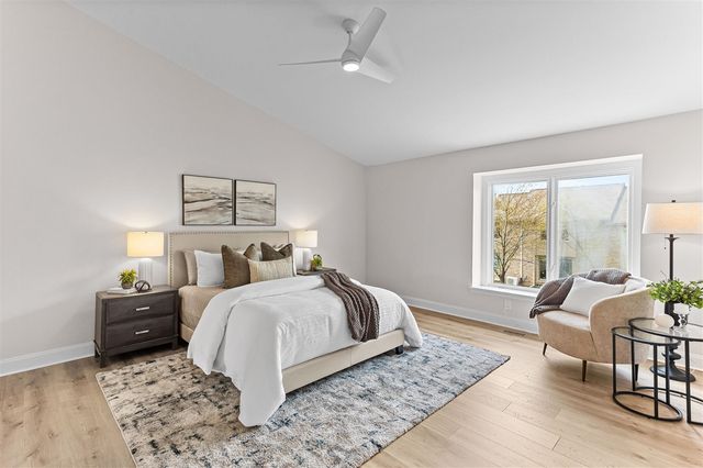 4291 Foxpointe Drive 53, West Bloomfield, MI 48323