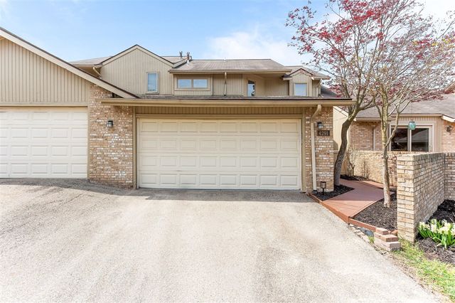 4291 Foxpointe Drive 53, West Bloomfield, MI 48323