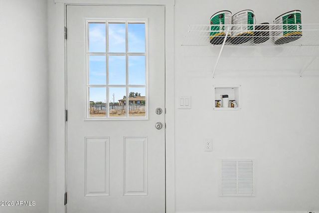 23044 W RANCHO LAREDO Drive, Wittmann, AZ 85361
