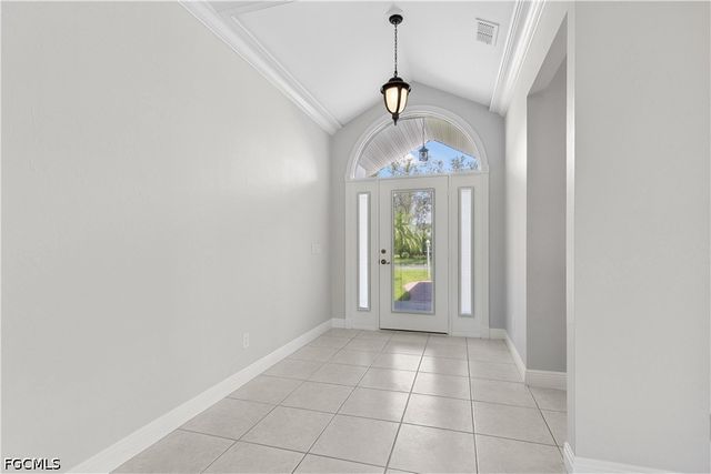 12573 Coconut Creek CT, Fort Myers, FL 33908