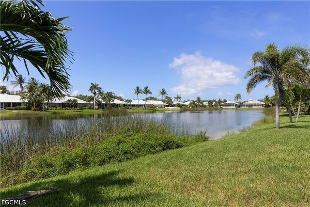 12573 Coconut Creek CT, Fort Myers, FL 33908