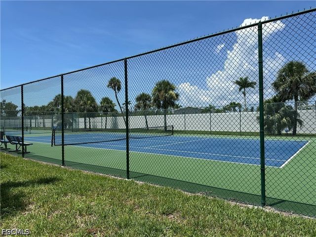 12573 Coconut Creek CT, Fort Myers, FL 33908