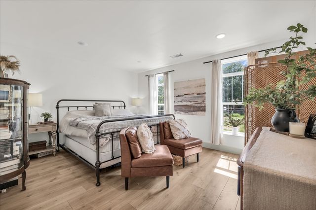 261 Windmill Lane, Waco, TX 76705