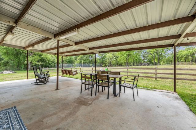 261 Windmill Lane, Waco, TX 76705
