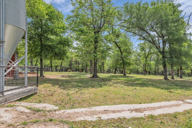 261 Windmill Lane, Waco, TX 76705