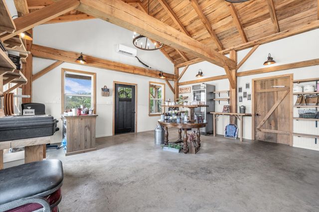 261 Windmill Lane, Waco, TX 76705