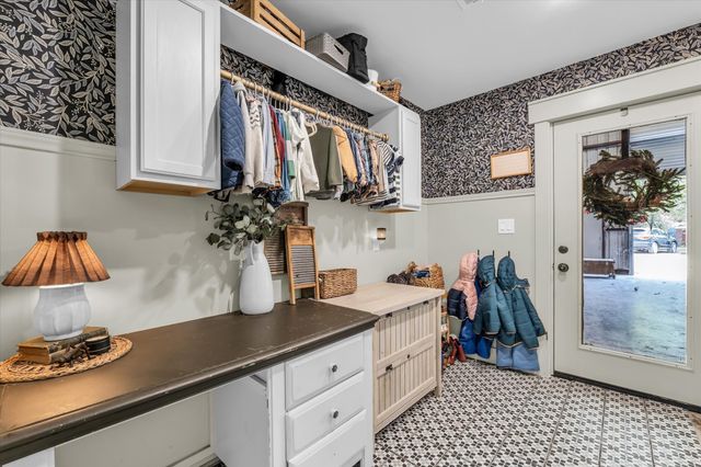 261 Windmill Lane, Waco, TX 76705