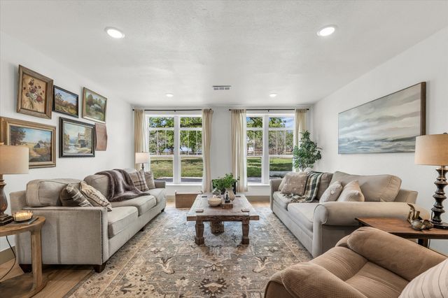 261 Windmill Lane, Waco, TX 76705