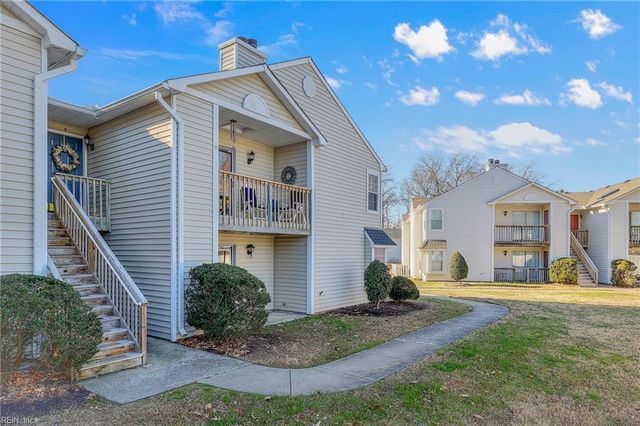 1605 Stone Moss Reach Apt D, Chesapeake, VA 23320