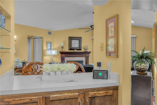 1605 Stone Moss Reach Apt D, Chesapeake, VA 23320