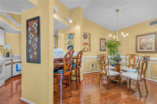 1605 Stone Moss Reach Apt D, Chesapeake, VA 23320