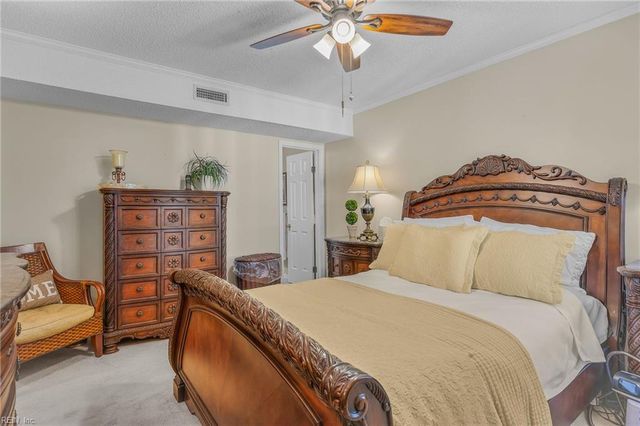 1605 Stone Moss Reach Apt D, Chesapeake, VA 23320