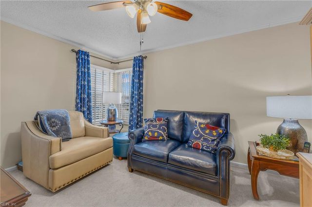 1605 Stone Moss Reach Apt D, Chesapeake, VA 23320