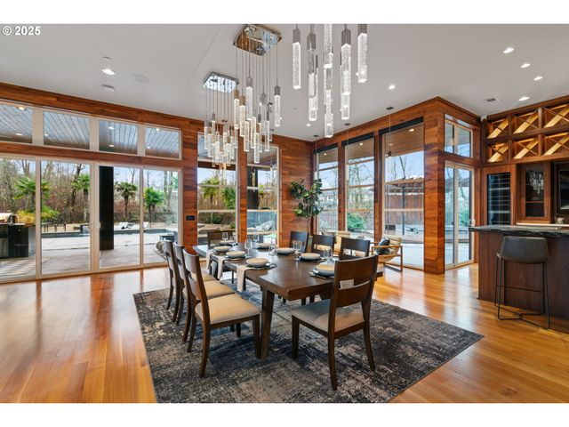 6730 Nw LONGBOW Ln, Camas, WA 98607