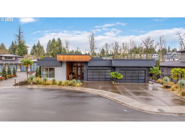 6730 Nw LONGBOW Ln, Camas, WA 98607