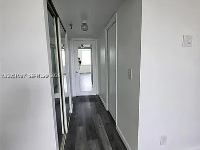 198 NW 67th St 301, Boca Raton, FL 33487