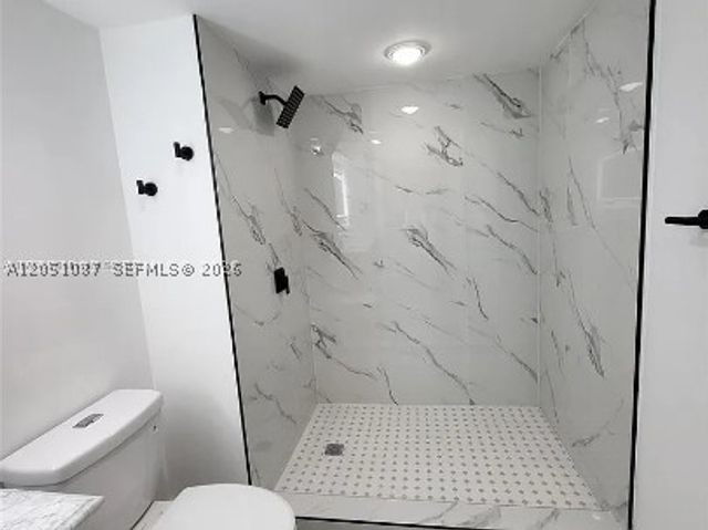 198 NW 67th St 301, Boca Raton, FL 33487