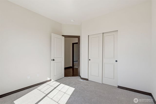 4411 172nd Place SW, Lynnwood, WA 98037
