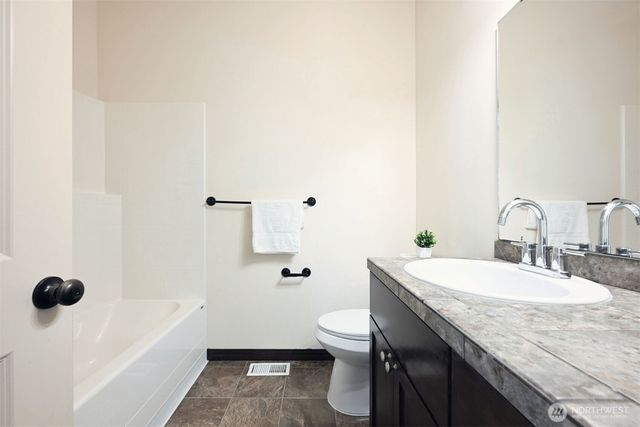 4411 172nd Place SW, Lynnwood, WA 98037