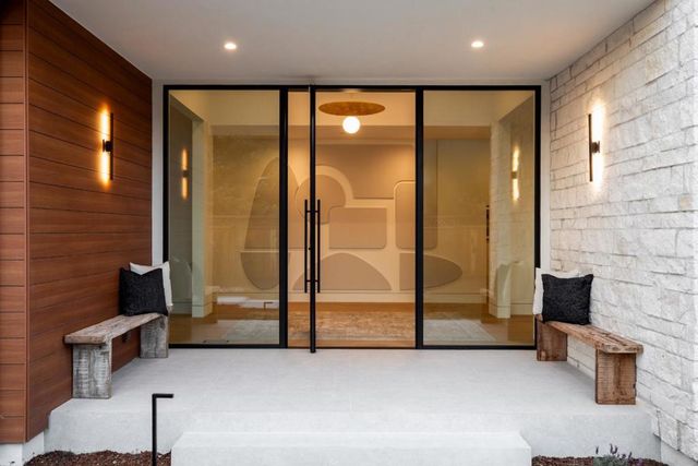 167 Almendral Avenue, Atherton, CA 94027