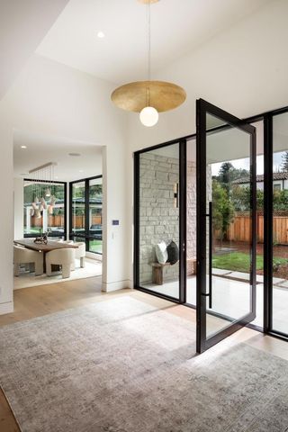 167 Almendral Avenue, Atherton, CA 94027