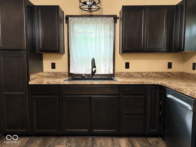 404 E Madison Avenue, Arcadia, IN 46030