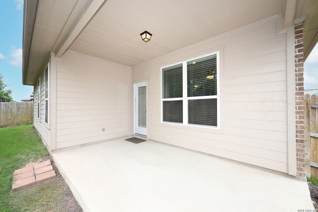 2037 Flintshire, New Braunfels, TX 78130